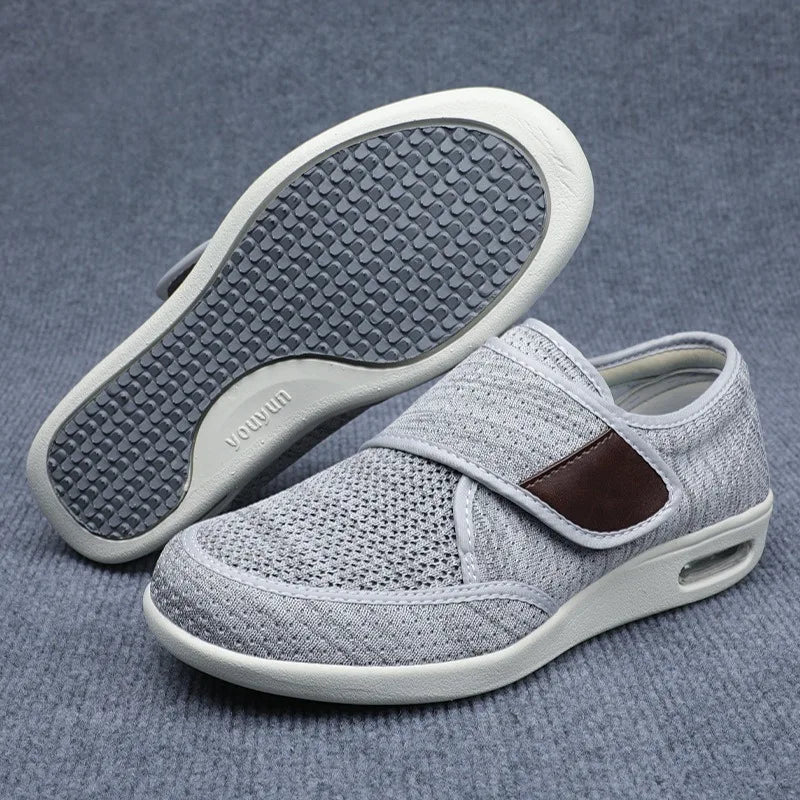 StrideEase Cushioned Walking Shoes sole and cushioning detail