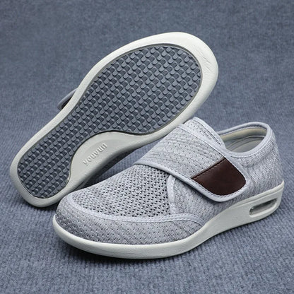 StrideEase Cushioned Walking Shoes sole and cushioning detail